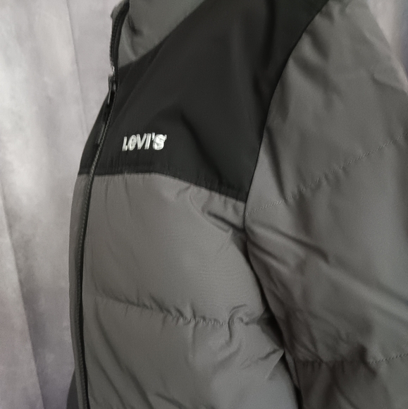 NWT Levi's puff winter jacket - Picture 9 of 11